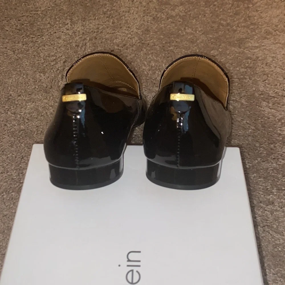 COPY - CALVIN KLEIN ELIN PATENT LOAFER - Picture 8 of 10